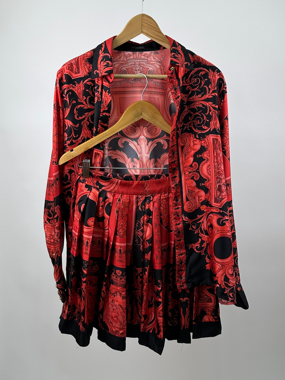 Костюм Versace