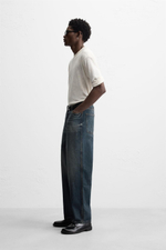 Джинсы relaxed fit straight-leg