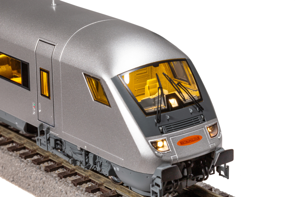 Пассажиский состав Metropolitan Express BR 101 DB AG V + звук + декодер PluX22