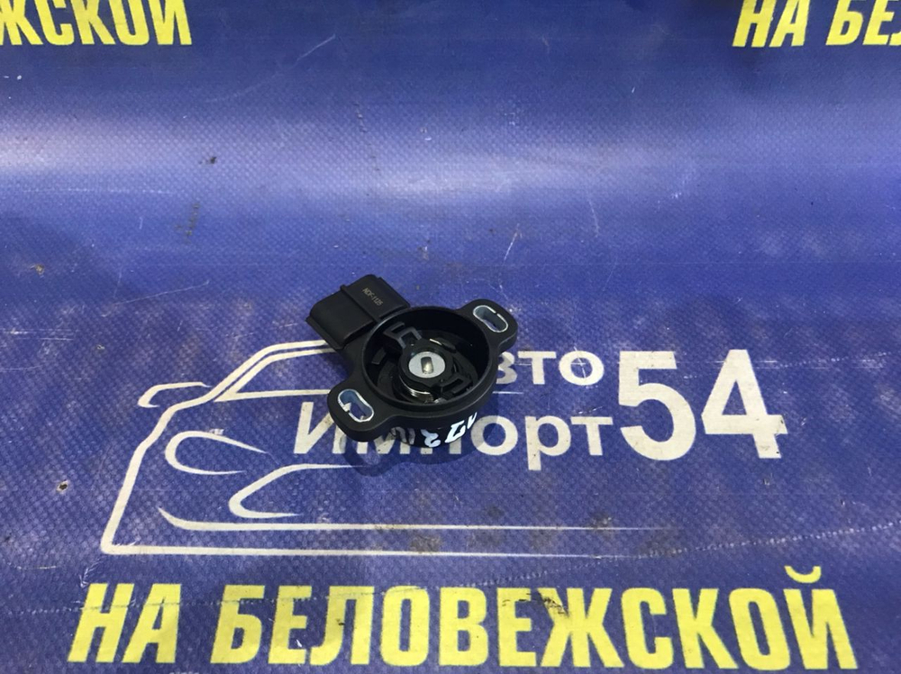 Датчик положения дроссельной заслонки TOYOTA CELSIOR 1988-1996