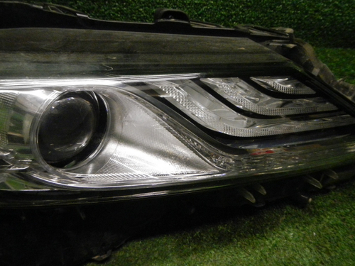 Фара правая Toyota Camry xv70 (2017-2021) LED