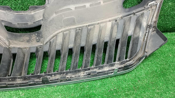 Решетка радиатора Skoda Rapid 1 (2012-2020)