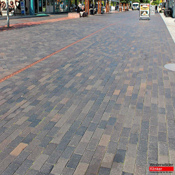 Клинкерная брусчатка Westerwaelder Klinker PK815 Schwarz-bunt Edelglanz , 200x100x52 мм