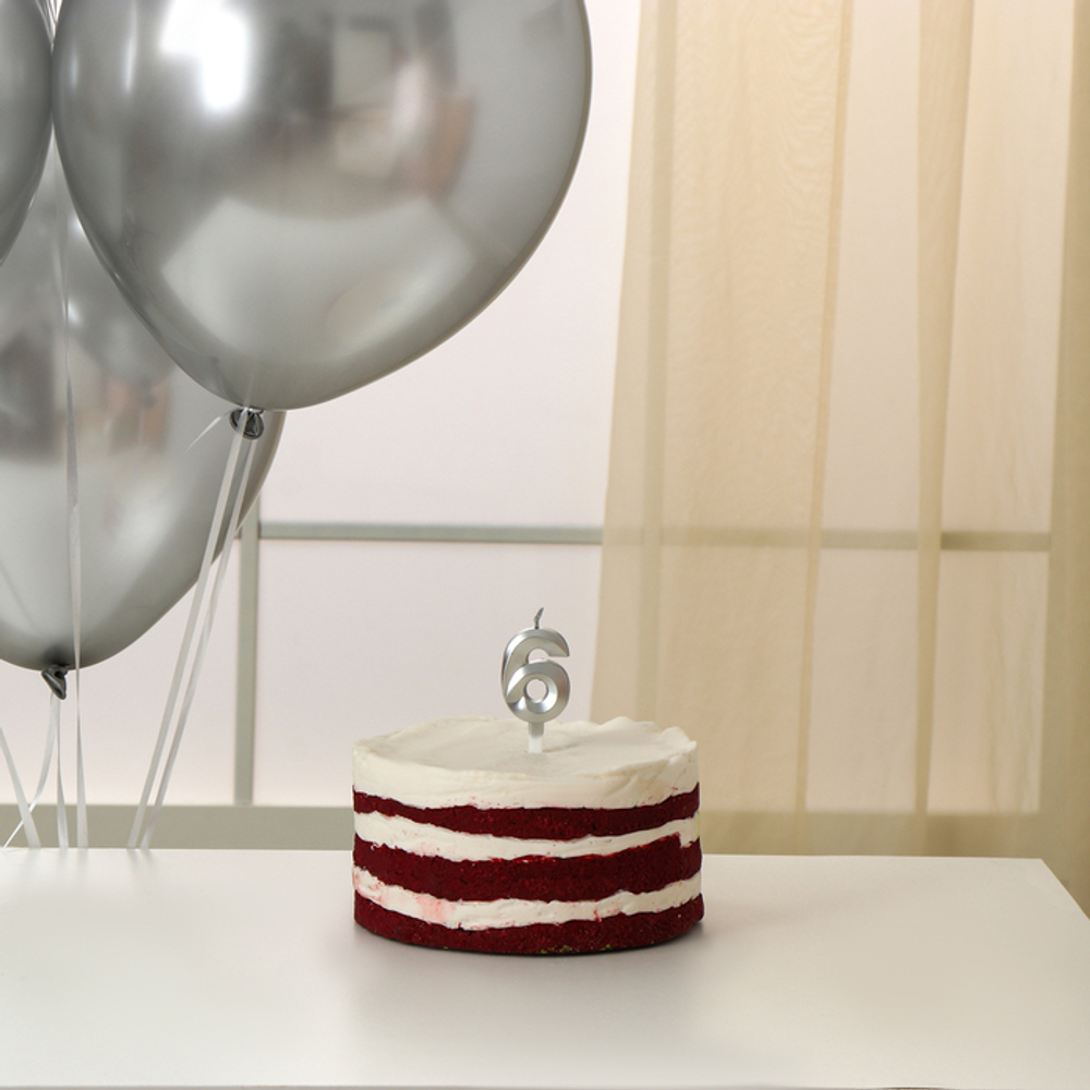 Свеча для торта цифра серебряная 6 + воздушные шары, 5шт