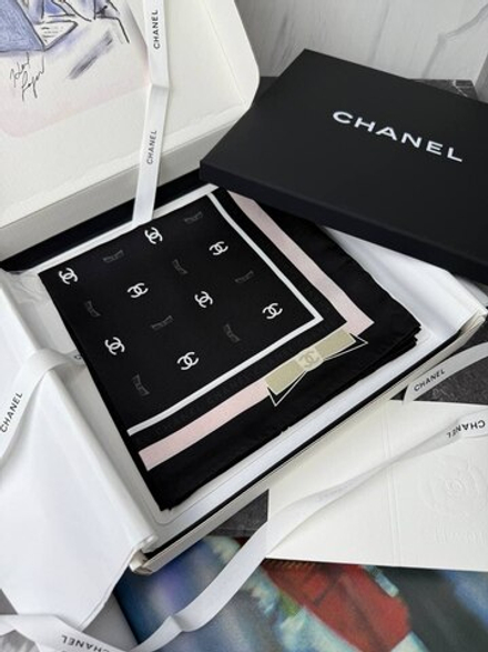 Платок CHANEL