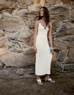 ПЛАТЬЕ С ВЫРЕЗОМ ПОД ГРУДЬ - BERSHKA