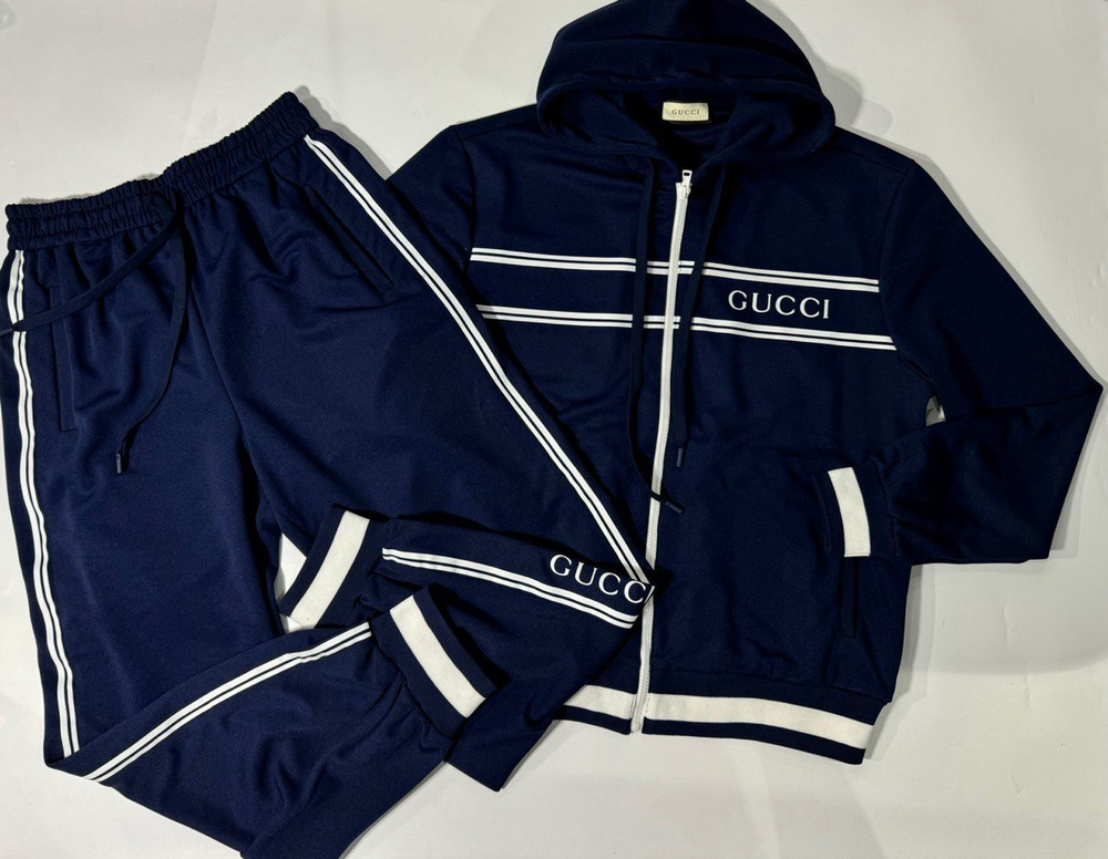 Спортивный костюм Gucci