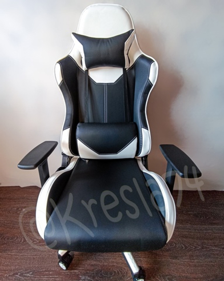 Геймерское компьютерное кресло с режимом качания. черно-белое