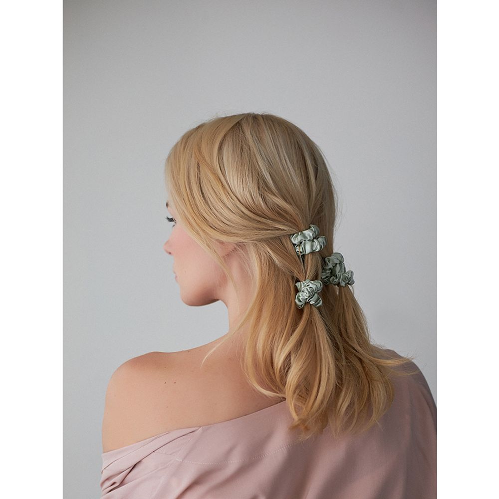 Набор из 4 шелковых резинок для волос мятного цвета из коллекции Essential