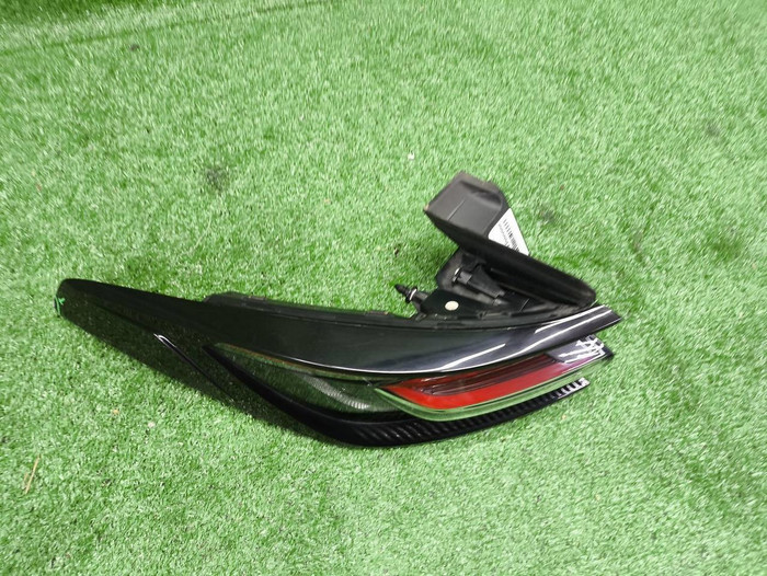 Фонарь левый внешний Changan Uni-K (2020-н.в.)