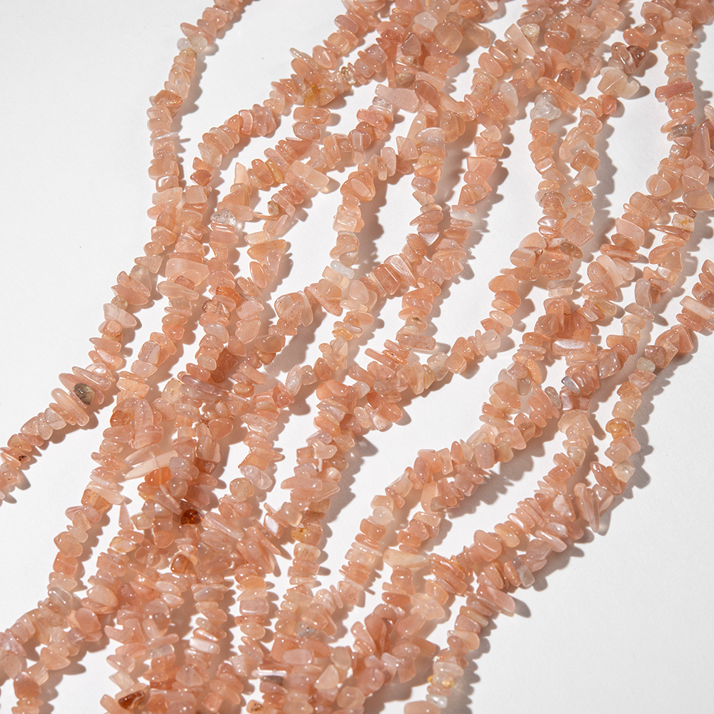 Солнечный камень (полевой шпат) натуральный, 4-10мм, фриформ