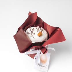 Ванильный кулич с изюмом