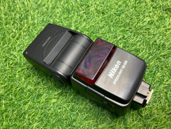 Nikon Speedlight SB-600