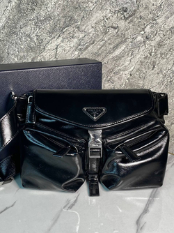 Сумка-мессенджер Prada