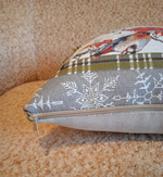 Декоративный гобеленовый чехол для интерьерной подушки Свиристель городок 38*38