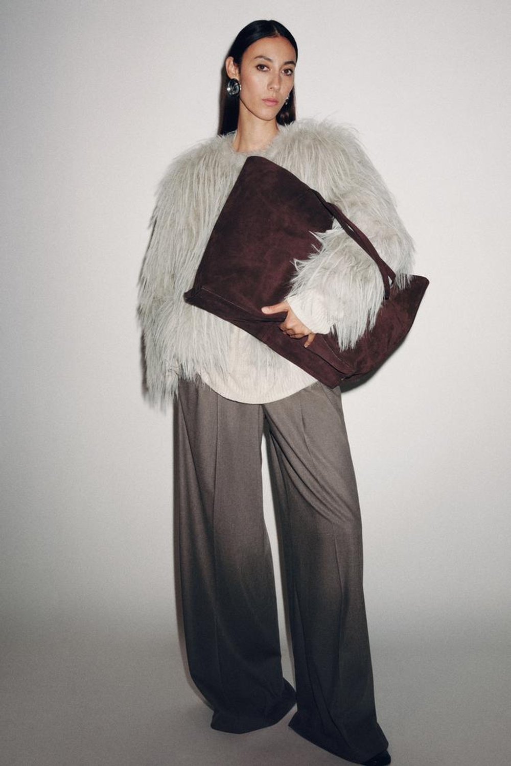 ZARA ШУБА ИЗ ИСКУССТВЕННОГО МЕХА — ZW COLLECTION, СВЕТЛО-СЕРЫЙ