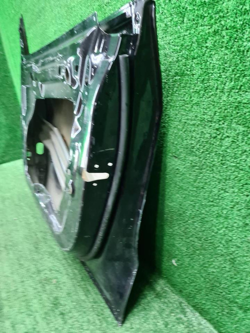 Дверь передняя правая Tesla Model Y (2020-н.в.)
