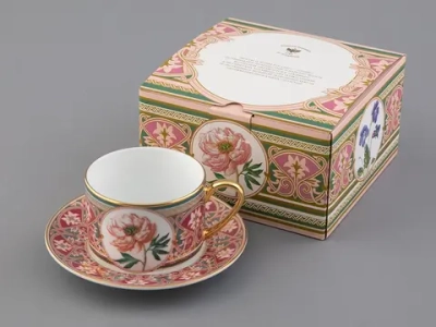 Чашка с блюдцем 250 мл в подарочной упаковке форма Соло, рисунок Дивный Пион, арт. 81.32658.00.1