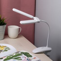 Настольный светильник ЭРА NLED-512-6W-W светодиодный аккумуляторный на прищепке белый