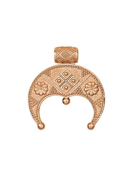 Фотография вид спереди лунница Макошь из серебра с позолотой.