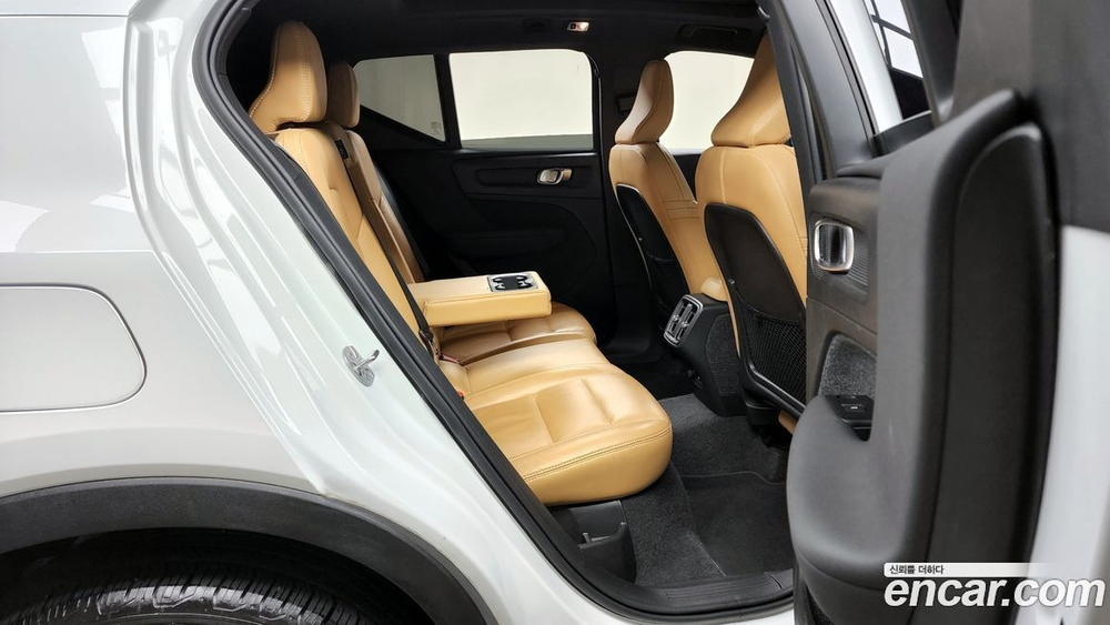 Volvo XC40 B4 Inscription (04.2022)