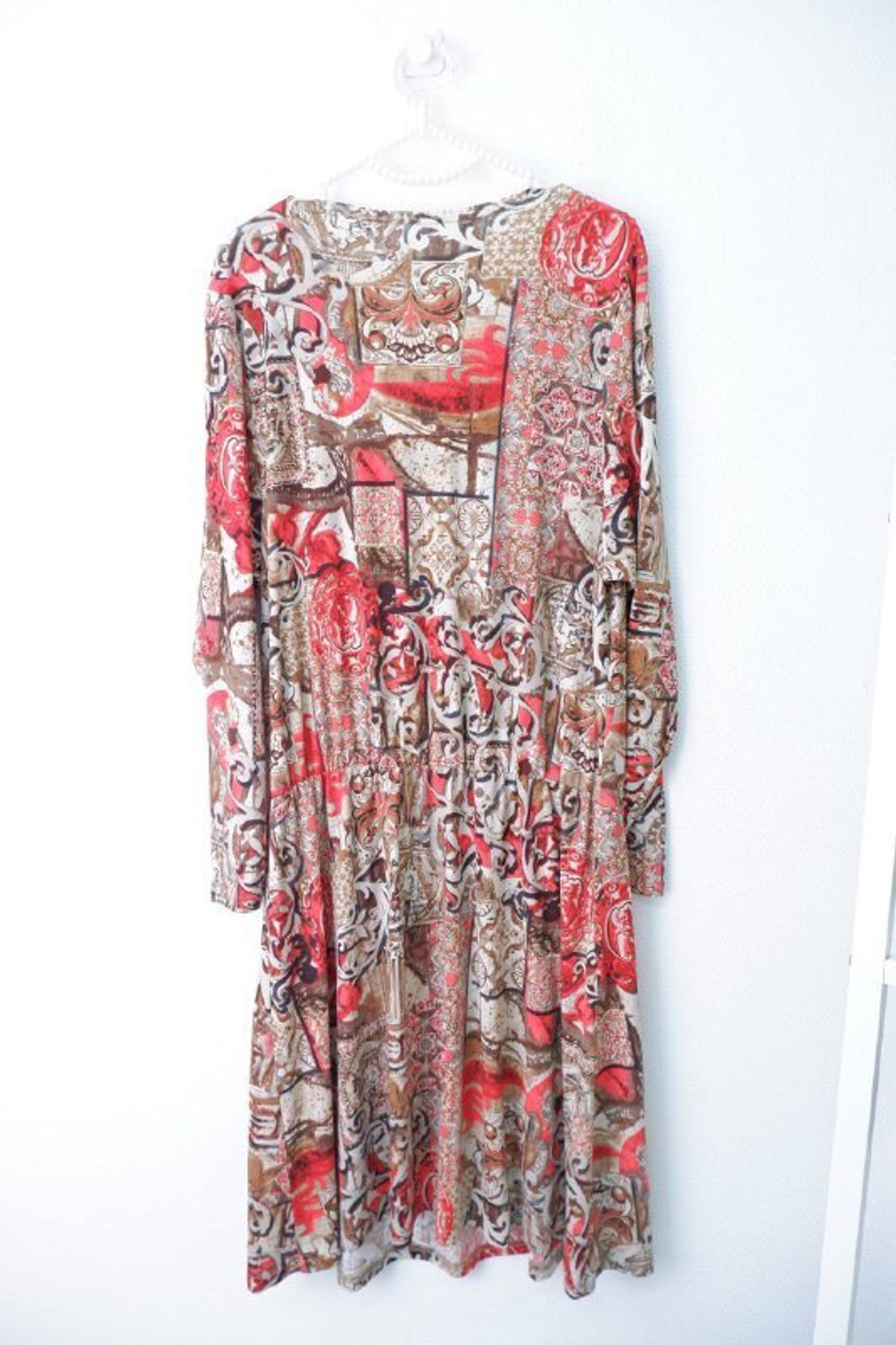 Платье с принтом 48 размер