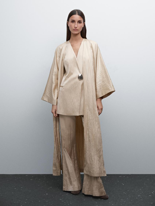 Massimo Dutti Длинное атласное кимоно, цвет шампанского
