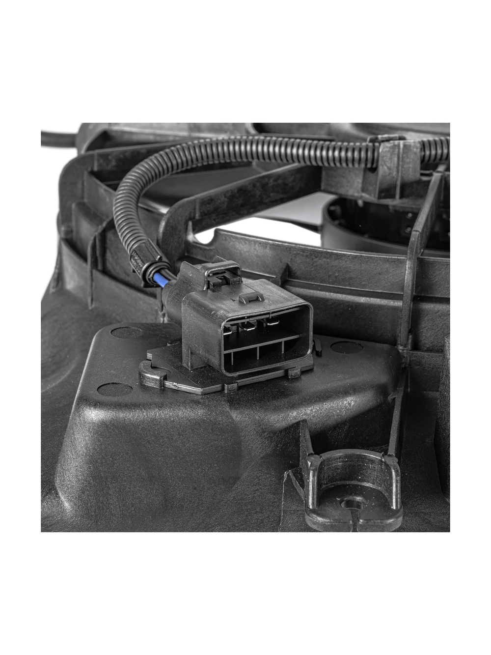 Вентилятор радиатора в сборе HYUNDAI Creta 1.6i /2.0i 16- GANZ GIC06478