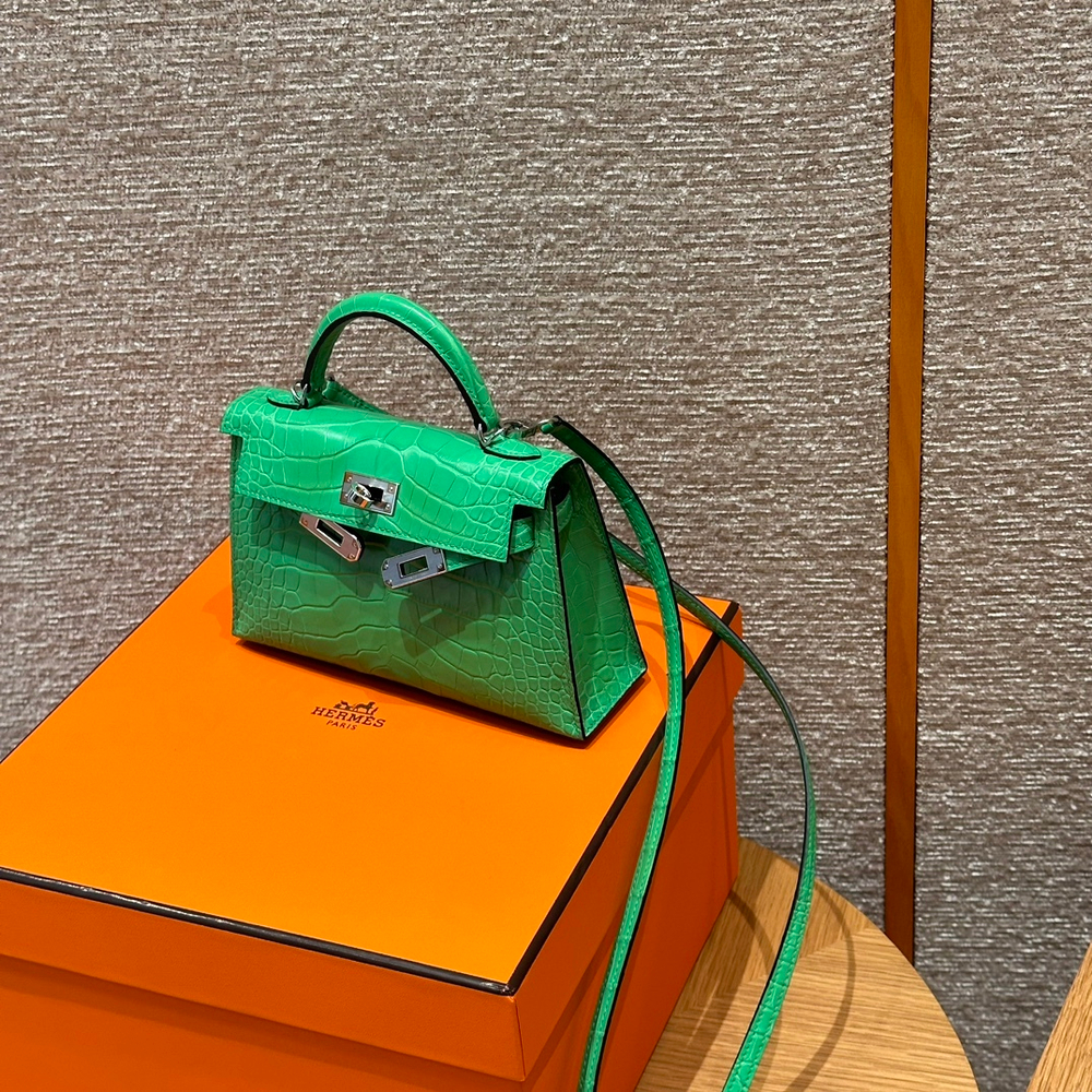 Hermes Kelly 19