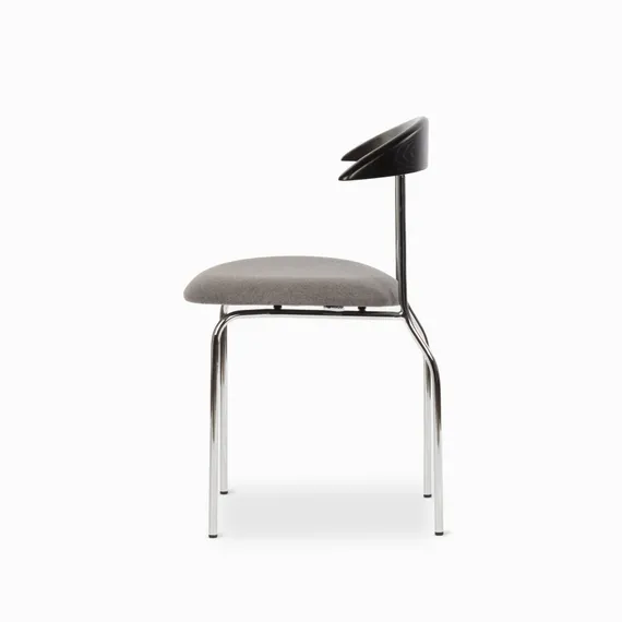 Стул Pegaso с серой обивкой