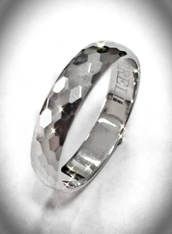 Кольцо ювелирное Эстерелла