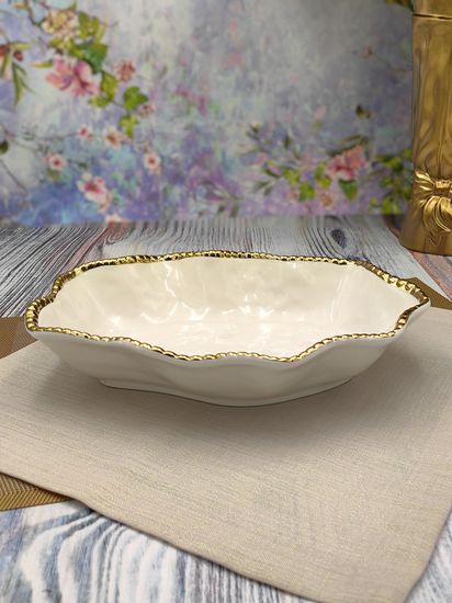 Блюдо фигурное глубокое 31х22х6,5 см. Бусины