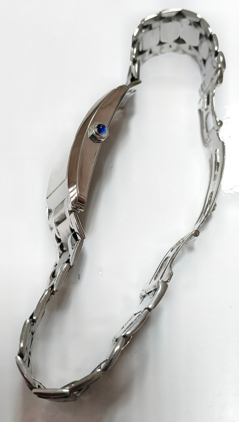 Часы наручные женские из серебра 925 пробы,кварц