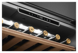 Винный шкаф SMEG CVI121B3 черное стекло Deep Black