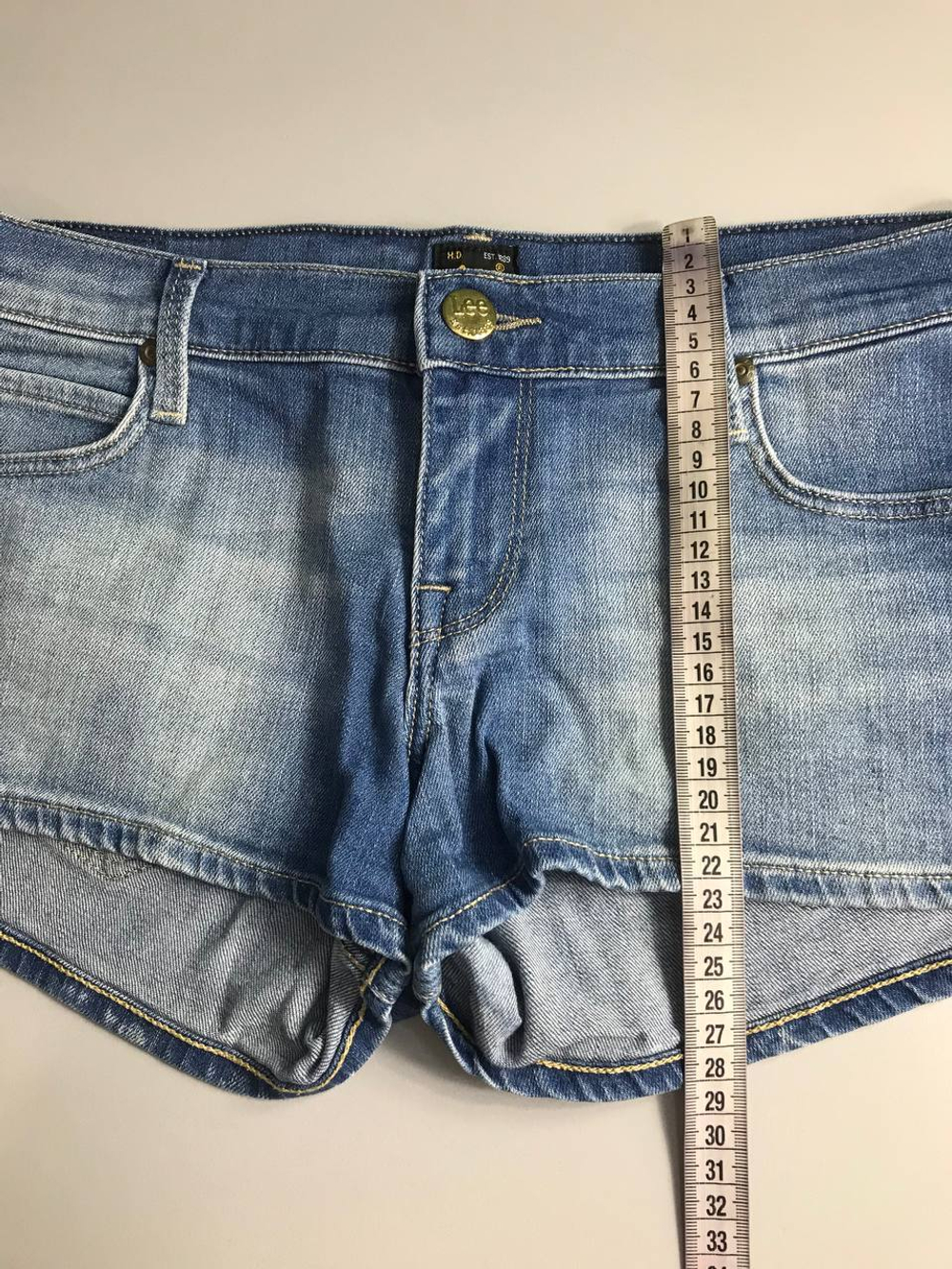 Шорты Lee короткие, маркировка 27, визуально на 42/44 размер