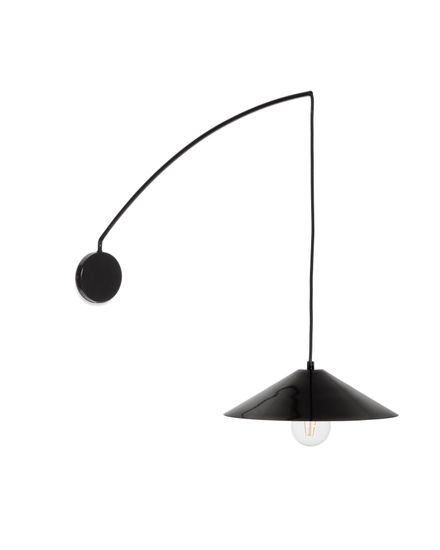 Настенный светильник Kally с покрытием черного цвета