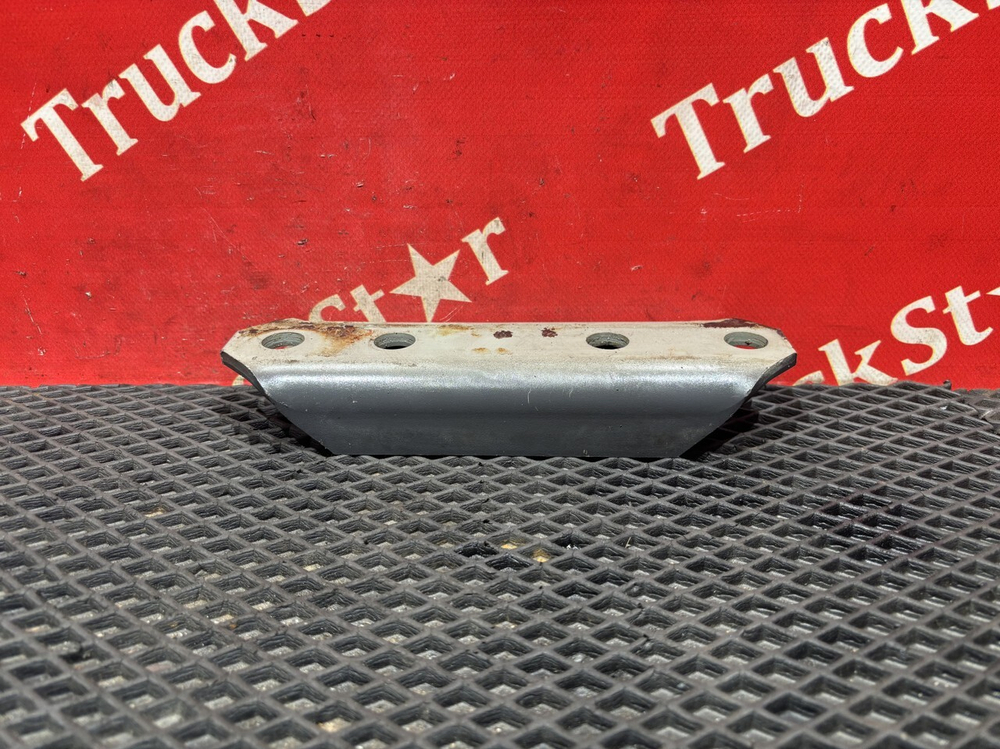 Кронштейн кабины