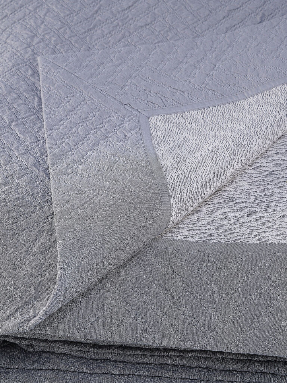 Покрывало 150x200 Claire Batiste Tilt серое