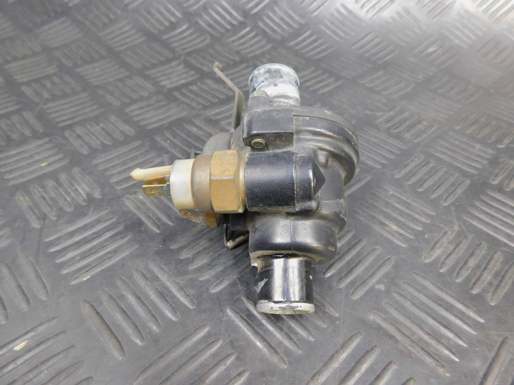 Блок термостата Yamaha TDM850 RN03J 2001