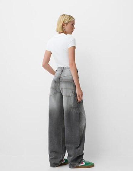 BERSHKA ДЖИНСЫ BALLOON FIT, СЕРЫЙ