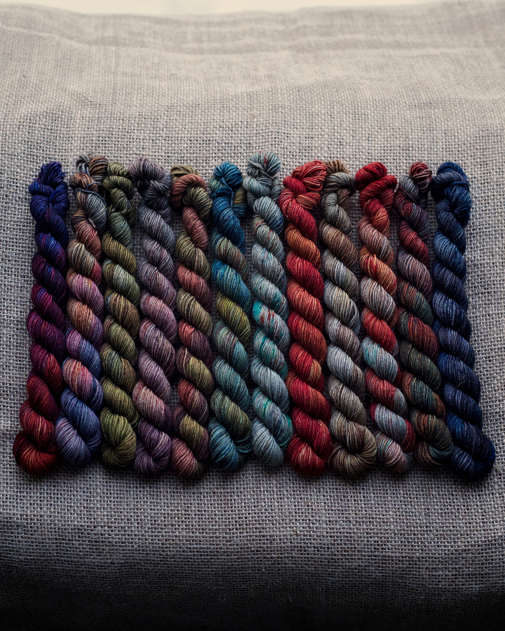 Набор из мини пасм "Тибетский календарь"