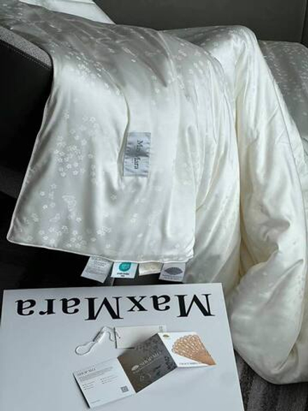 Одеяло MaxMara 200х230 см