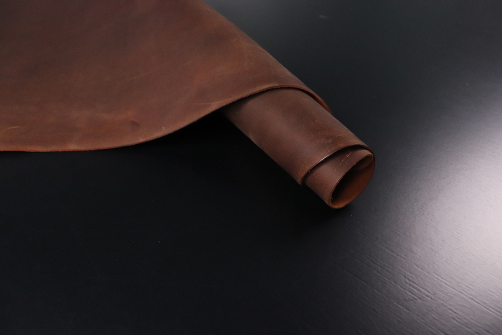 1,4-1,6 Кожа Крейзи Хорс Канди Горький шоколад 128дм² (КЛ)