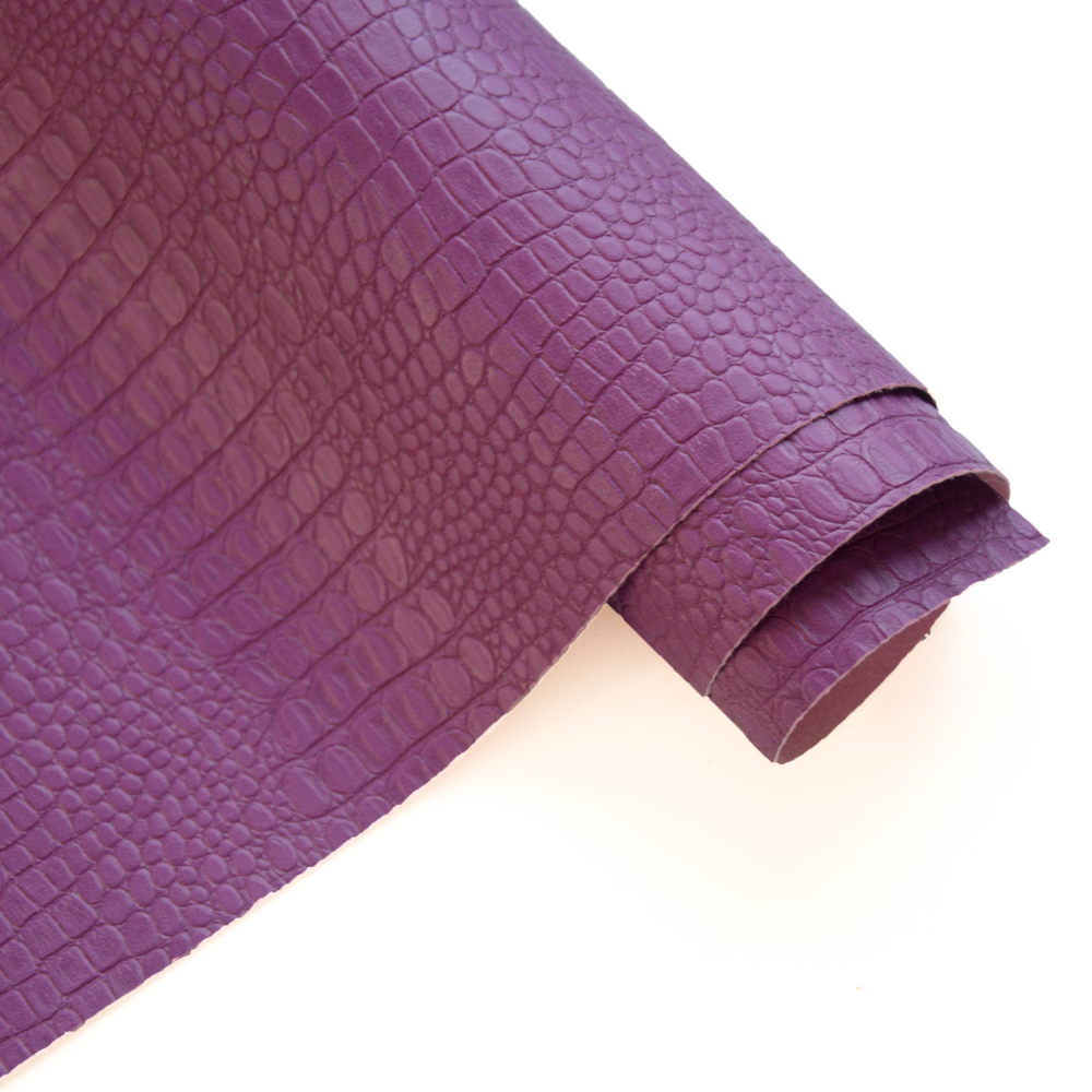 Кожзам переплетный с тиснением "Крокодил", пурпурный