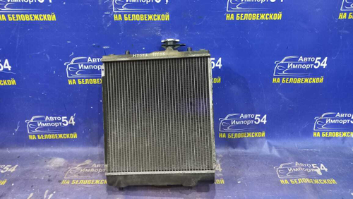 Радиатор двигателя SUZUKI SWIFT 2000-2004