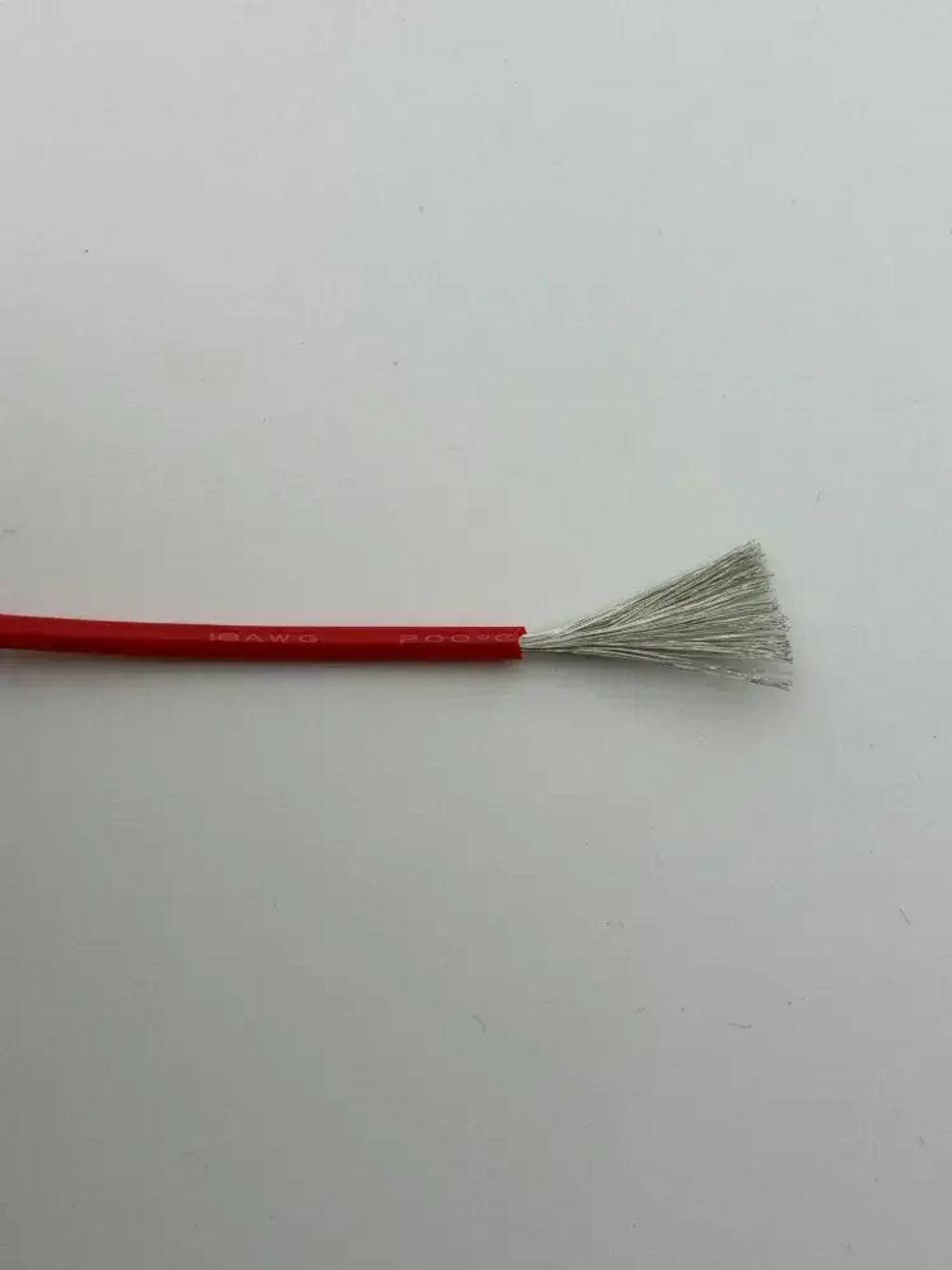 Силиконовый медный кабель 18 awg силовой (красный 5 м)