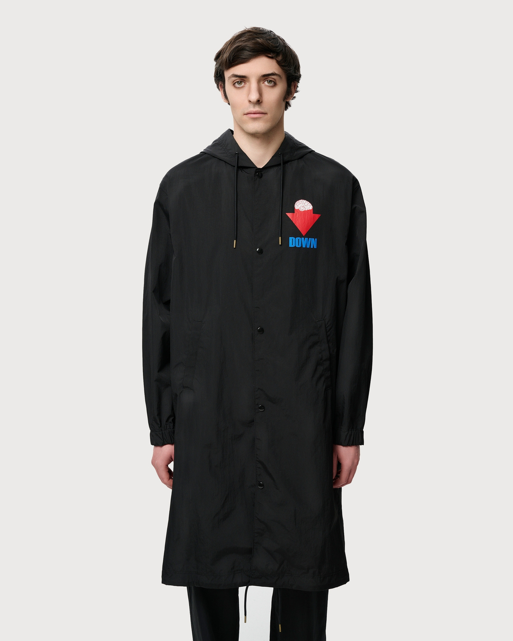 UNDERCOVER ПАРКА DOWN ЧЕРНАЯ