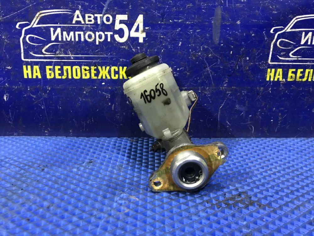 Главный тормозной цилиндр TOYOTA TOWNACE NOAH 1996-2007