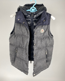 Жилет Moncler