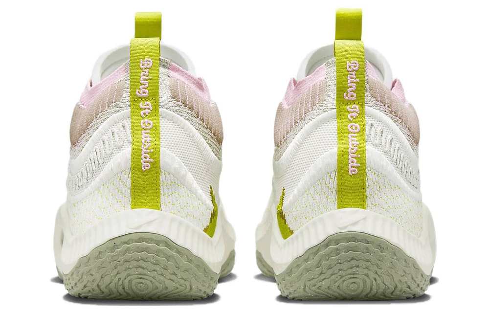Кроссовки Nike Cosmic Unity 3